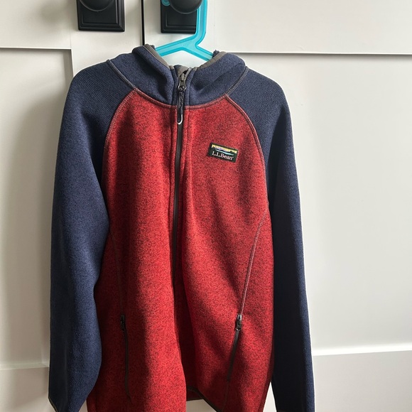 L.L. Bean Kids Red and Navy Zip Fleece Jacket with Hood Boys 18 - Picture 3 of 5